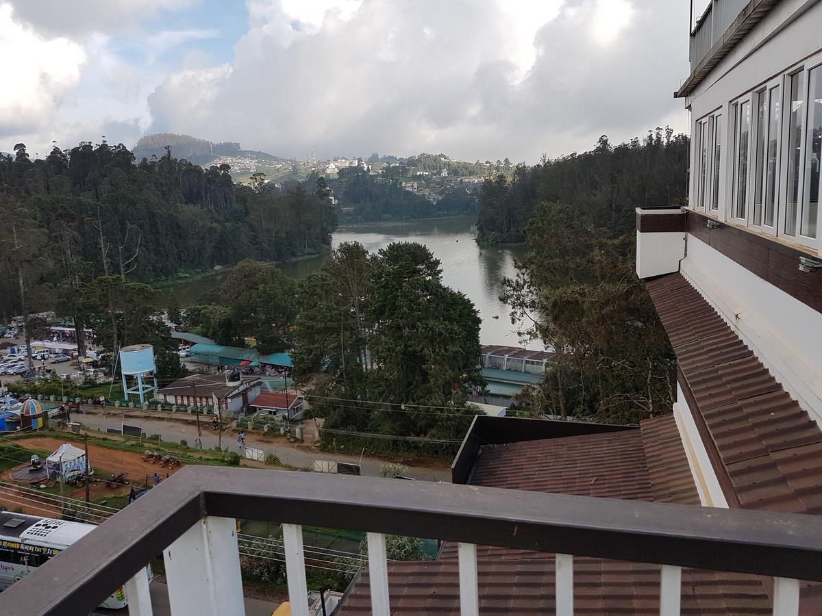 Hotel Darshan Ooty Buitenkant foto